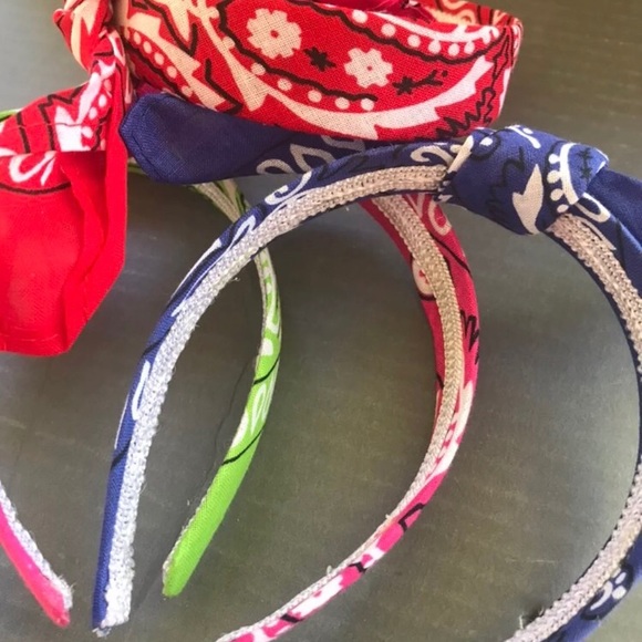 Lot of 4 Womens Bandana Headbands - Picture 3 of 3